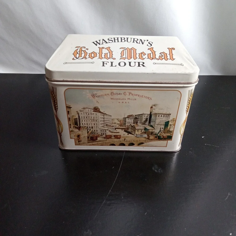 Vintage Gold Medal Flour Recipe Tin Washburn Mills Minneapolis Advertising Box